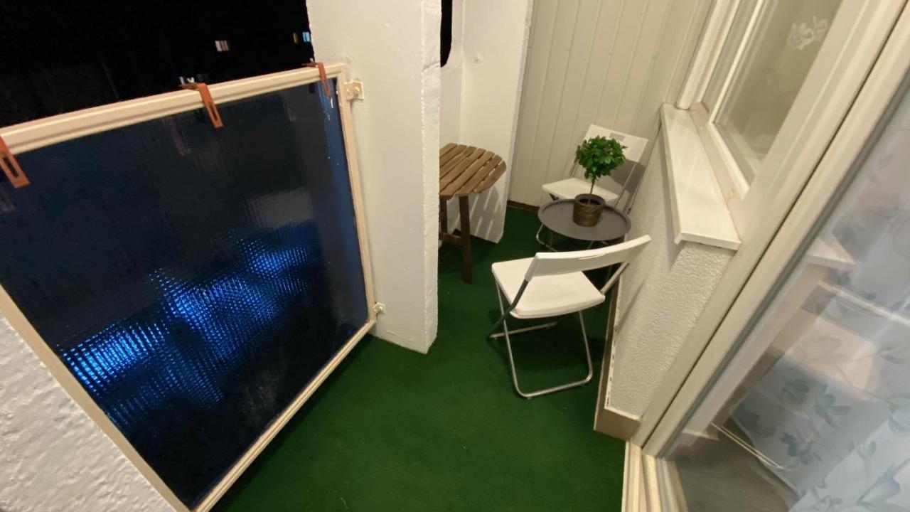 Zrinyi Central Apartman With Free Parking Mestecǎneşti Exterior foto