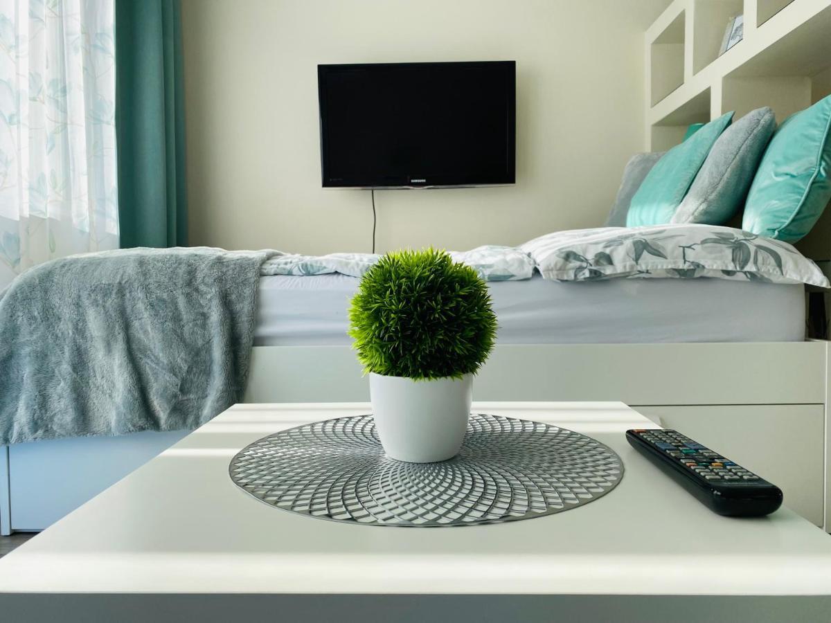 Zrinyi Central Apartman With Free Parking Mestecǎneşti Exterior foto